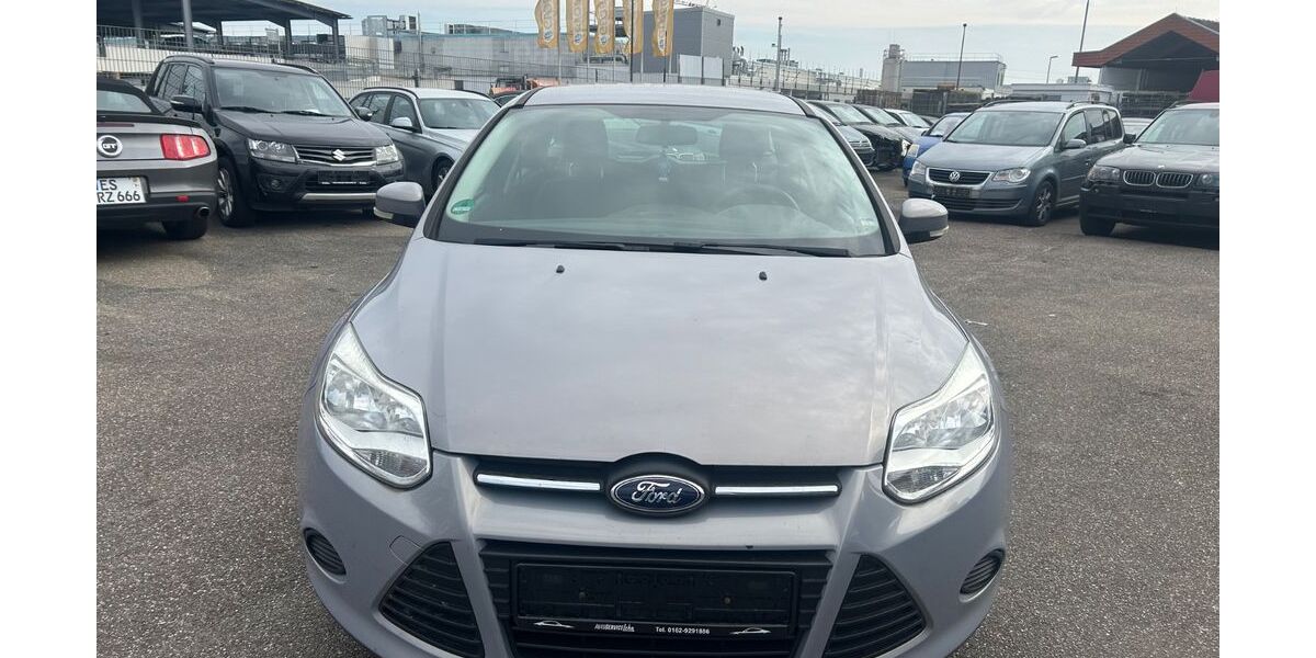 Ford Focus 94.000 km 1.700 &euro; Hockenheim 68766