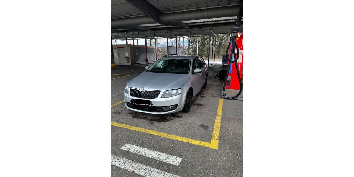 Skoda Octavia 146.000 km 9.750 &euro; Küssaberg 79790