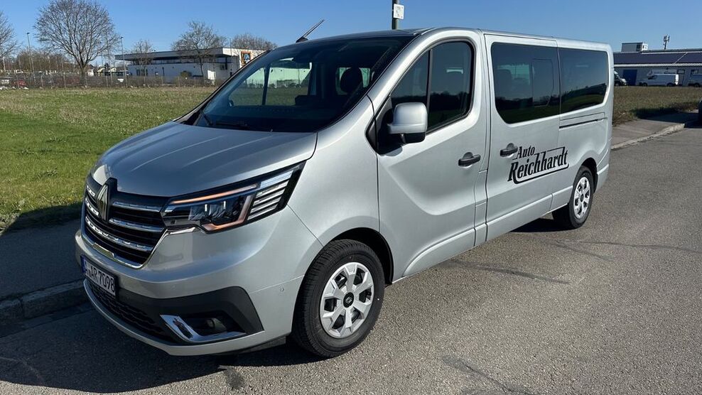 Renault Trafic 17.800 km 37.900 € Augsburg 86179