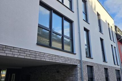 Wohnung Mönchengladbach Süd - 4 Zimmer, 90 m&sup2;, 1.550&euro; | Angebot:24853291