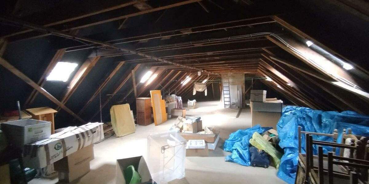 Mehrfamilienhaus, Wohnhaus Eilenburg Eilenburg-Berg - 5 Zimmer, 183 m&sup2;, 190.000&euro; | Angebot:25777376