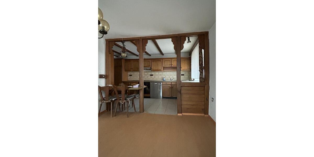 Einfamilienhaus Rammelsbach - 8 Zimmer, 215 m&sup2;, 259.000&euro; | Angebot:26762894