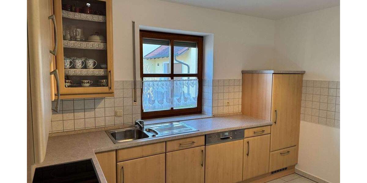 Einfamilienhaus Geiselhöring - 6 Zimmer, 237 m&sup2;, 1.300&euro; | Angebot:25562903