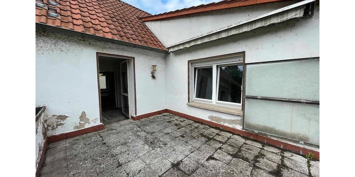 Einfamilienhaus Dornburg-Camburg Camburg - 6 Zimmer, 160 m&sup2;, 150.000&euro; | Angebot:26701881