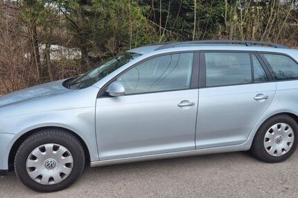 VW Golf 57.000 km 4.900 &euro; Georgenthal OT Catterfeld 99887