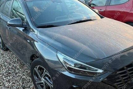 Hyundai i30 149.000 km 12.990 &euro; Berlin 12307