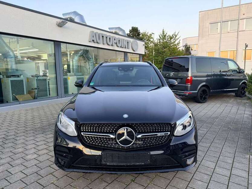 Mercedes-Benz GLC 43 AMG 31.900 km 41.980 € Pleidelsheim 74385