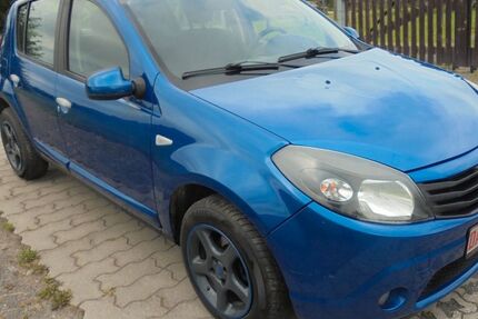 Dacia Sandero 234.500 km 777 &euro; Schleifreisen 07629