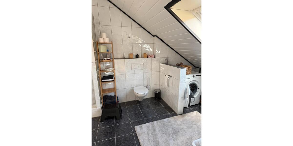 Maisonettenwohnung Osnabrück - 5 Zimmer, 150 m&sup2;, 1.550&euro; | Angebot:26183809
