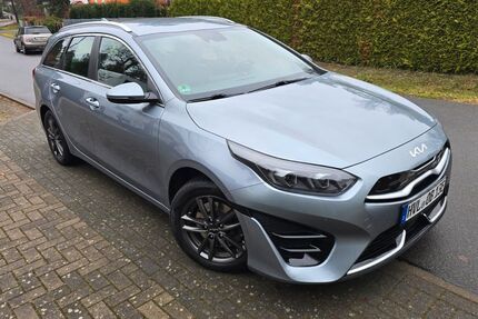Kia ceed Sportswagon 68.000 km 18.500 &euro; Falkensee 14612