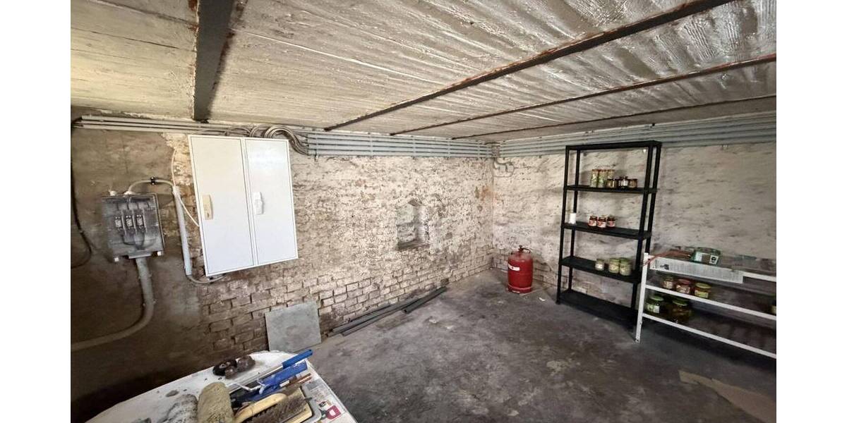 Reihenmittelhaus Apolda - 5 Zimmer, 109 m&sup2;, 179.000&euro; | Angebot:26331121
