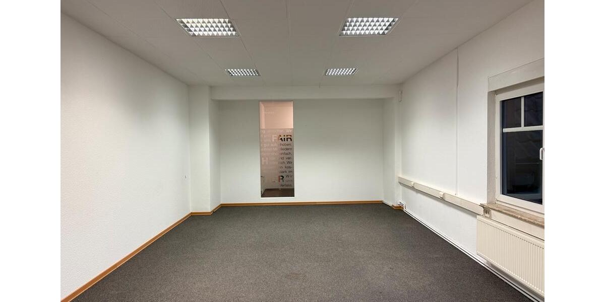 Gewerbeobjekt Schwalmstadt - 2.100&euro; | Angebot:22657547