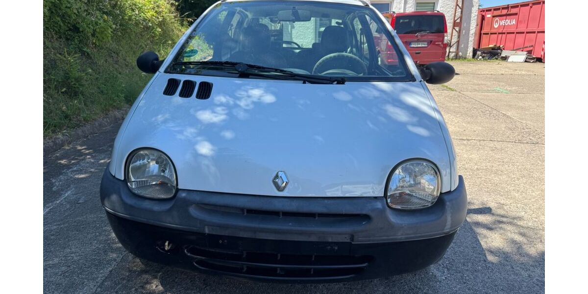 Renault Twingo 141.000 km 1.299 € Niederwürschnitz 09399