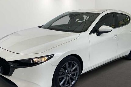 Mazda 3 32.000 km 18.390 € München 81249