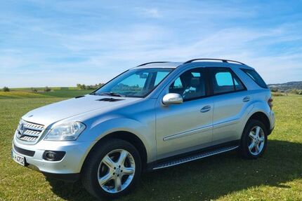 Mercedes-Benz ML 280 145.000 km 13.900 &euro; Haiterbach 72221