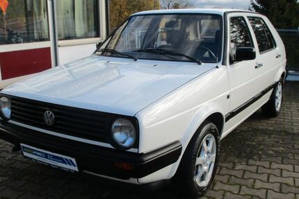 VW Golf 142.300 km 5.990 &euro; Rügland 91622