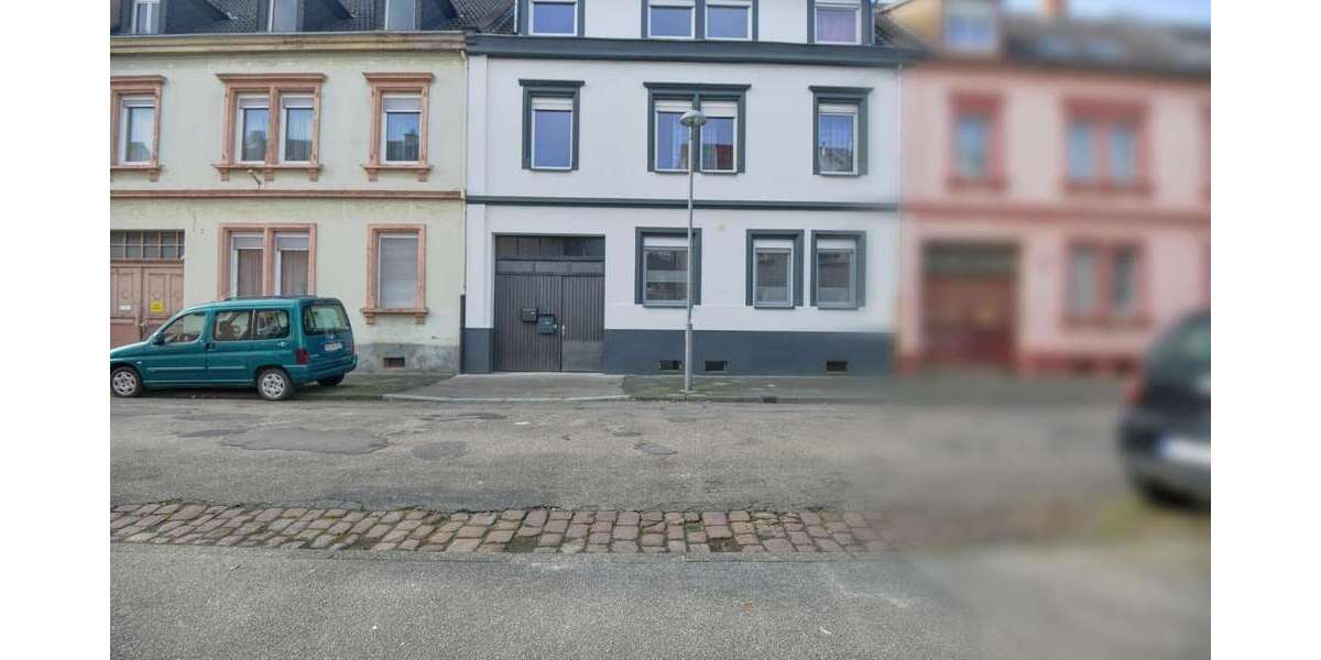 Bezugfsfreie 6 ZKBB mit XL-Panoramaterrasse & Gemeinschaftsgarten Gepflegtes 2FH mit Garage - Etagenwohnung Mannheim Sandhofen | Angebot:26757726