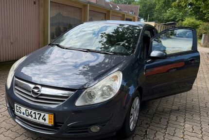 Opel Corsa 193.000 km 1.800 &euro; Bad Bramstedt 24576