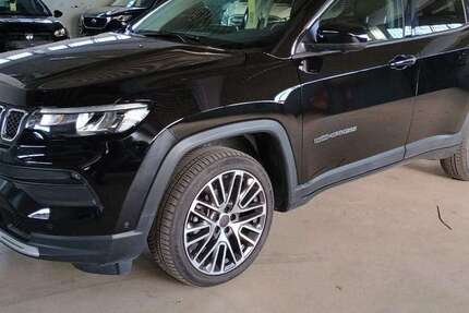 Jeep Compass 31.261 km 23.445 € Uetersen bei Hamburg 25436