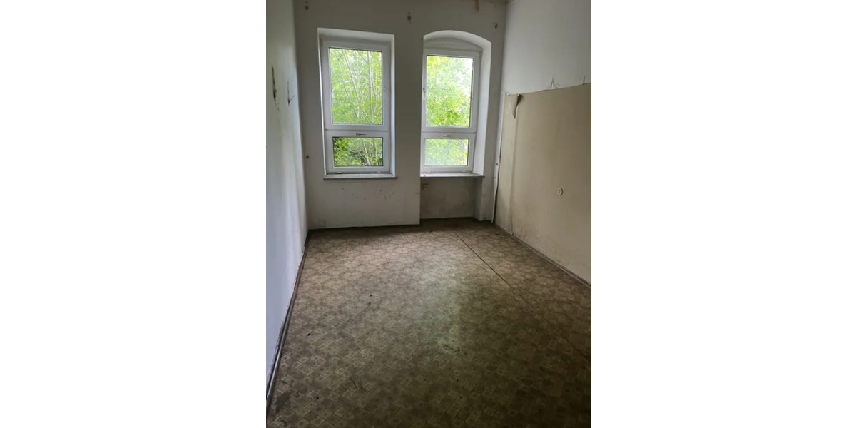 Mehrfamilienhaus, Wohnhaus Naumburg (Saale) Naumburg - 2 Zimmer, 376 m&sup2;, 195.000&euro; | Angebot:26137743