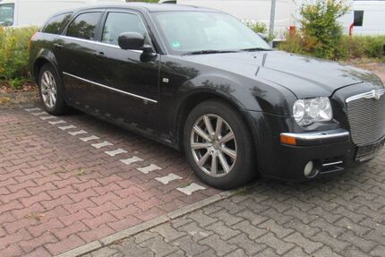 Chrysler 300C 441.000 km 3.300 &euro; Tauberbischofsheim 97941