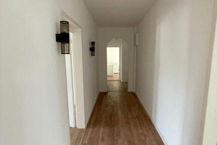 Renovierte WG-Zimmer in Ludwigshafen 5 zimmer