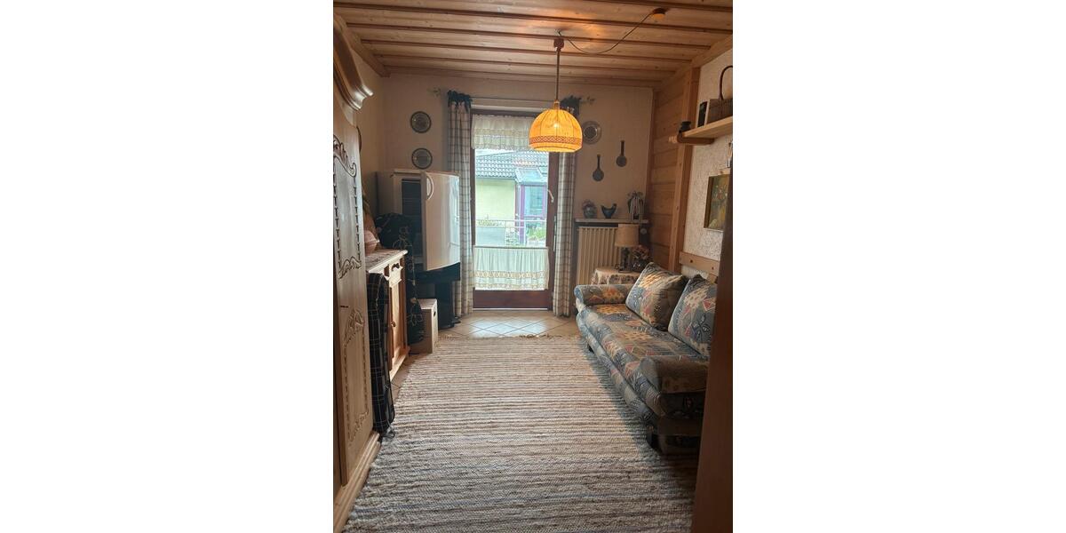 Bungalow Neustadt bei Coburg - 4 Zimmer, 122 m&sup2;, 360.000&euro; | Angebot:27083413