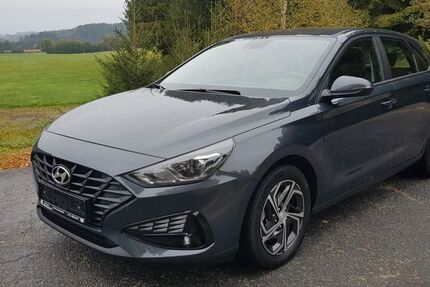 Hyundai i30 59.648 km 15.990 € Grafenau 94481