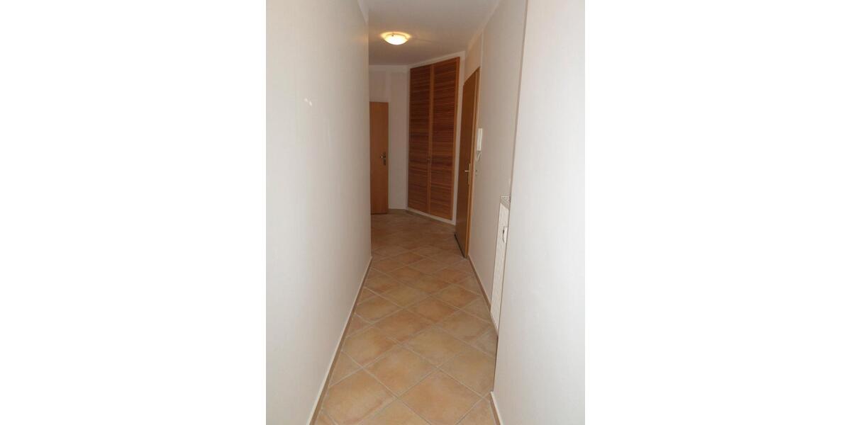 Etagenwohnung Seehausen (Altmark) - 2 Zimmer, 50 m&sup2;, 300&euro; | Angebot:26501538