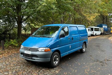 Toyota Hiace 188.658 km 6.700 € HAMBURG 22113