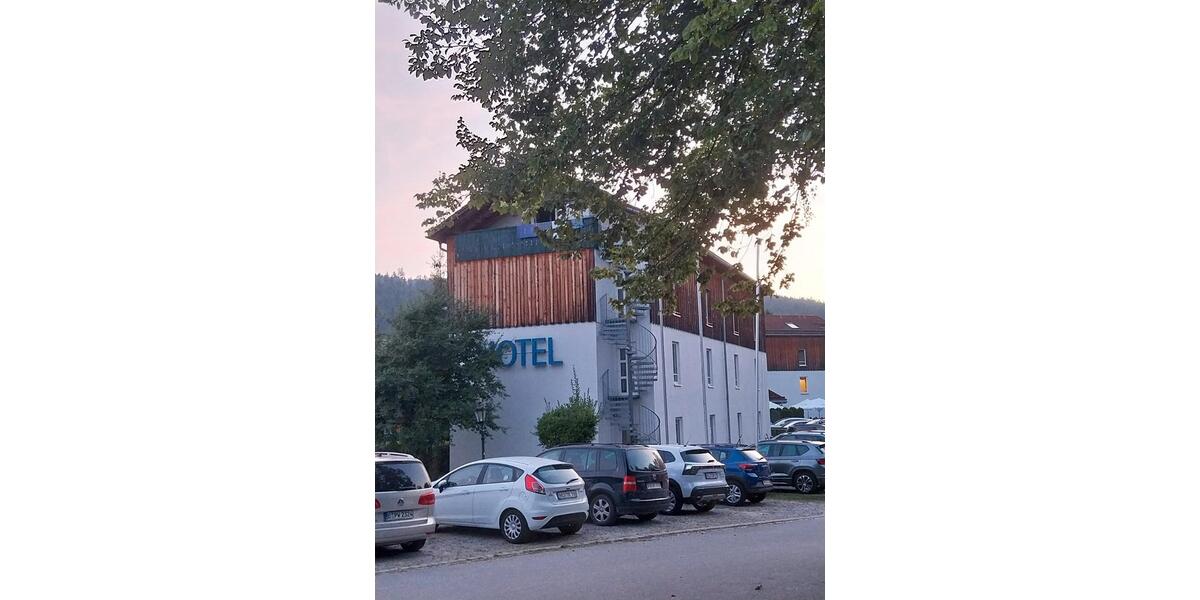 Etagenwohnung Viechtach - 1 Zimmer, 23 m&sup2;, 32.130&euro; | Angebot:26947372
