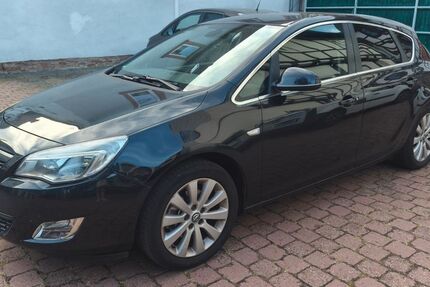 Opel Astra 143.200 km 5.000 &euro; Marburg 35039