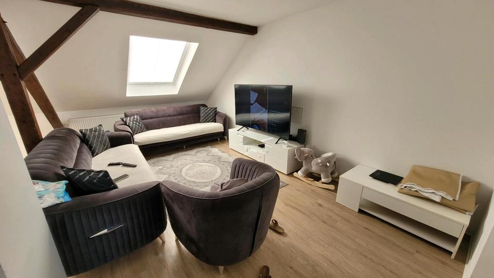 Dachgeschoßwohnung Wuppertal Gemarkung Langerfeld - 5 Zimmer, 120 m&sup2;, 230.000&euro; | Angebot:22881440