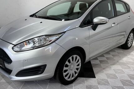Ford Fiesta 196.739 km 3.999 € Bonn - Dottendorf 53129