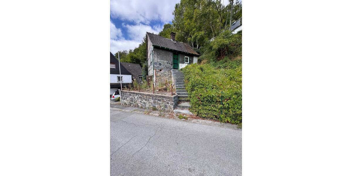 Einfamilienhaus Sundern (Sauerland) - 47.500&euro; | Angebot:27126217