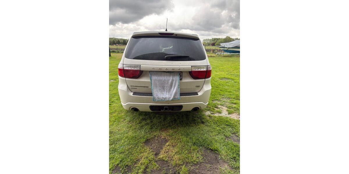 Dodge Durango 176.000 km 14.500 &euro; Eggesin 17367