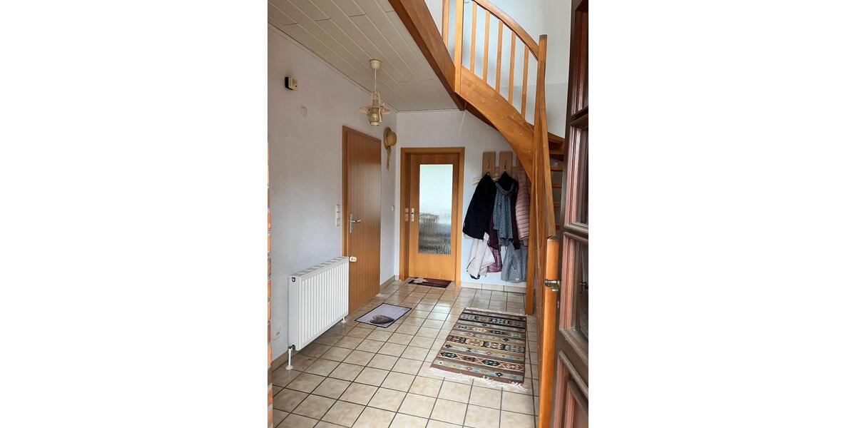 Doppelhaushälfte Bremervörde - 6 Zimmer, 142 m&sup2;, 180.000&euro; | Angebot:27092333