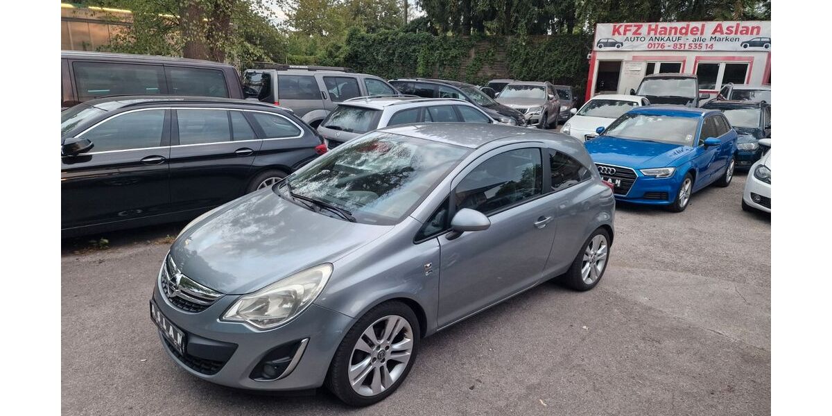 Opel Corsa 138.000 km 2.600 &euro; MÜNCHEN 80995