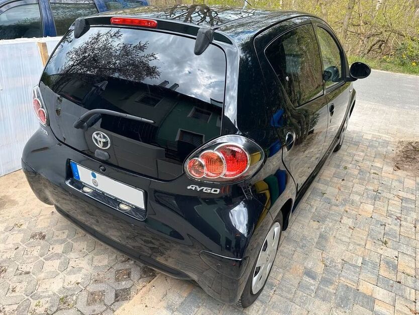 Aygo (X)