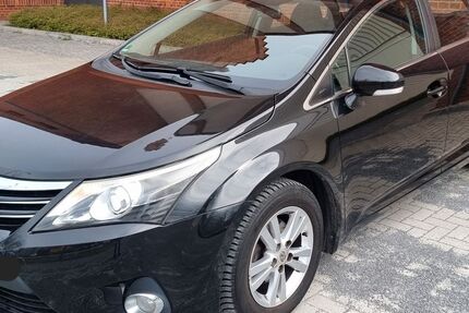 Toyota Avensis 174.302 km 6.990 &euro; Berlin 12489