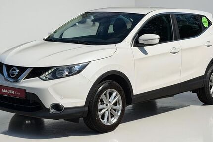 Nissan Qashqai 115.730 km 8.900 &euro; Hamburg 22043