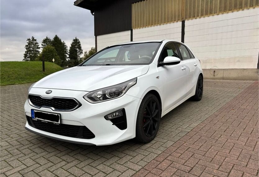 Kia ceed / Ceed 90.000 km 17.890 € Dillenburg 35685