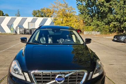 Volvo XC60 179.369 km 13.800 € Berlin 13129