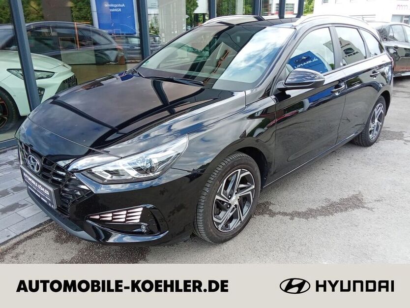 i30