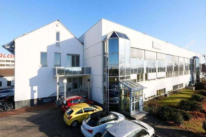 Büro in Sankt Augustin 600 € 93 m²