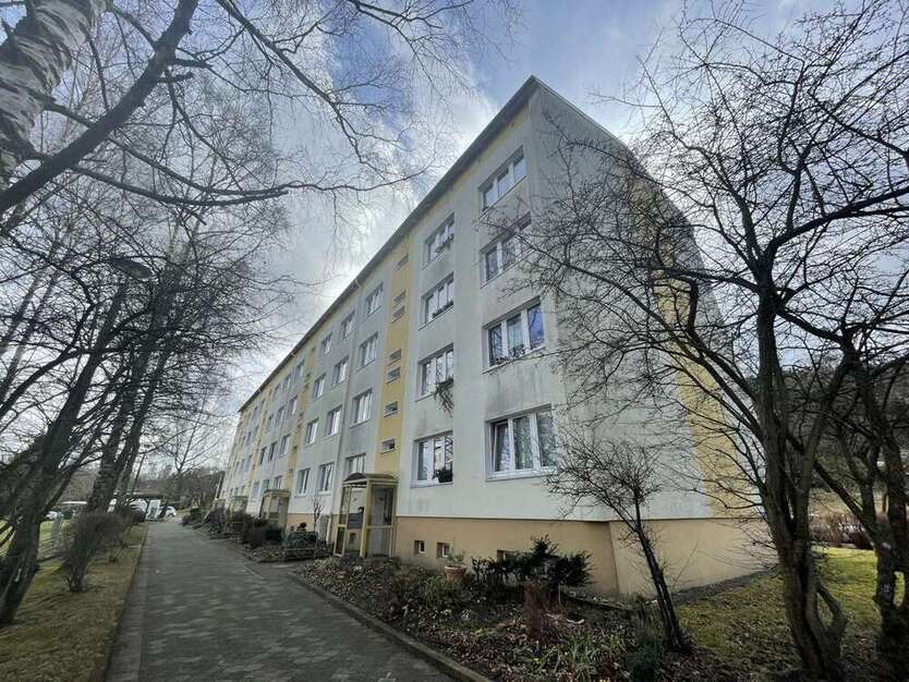 Wohnung zum Kaufen in Ilmenau 78.000 € 61 m²