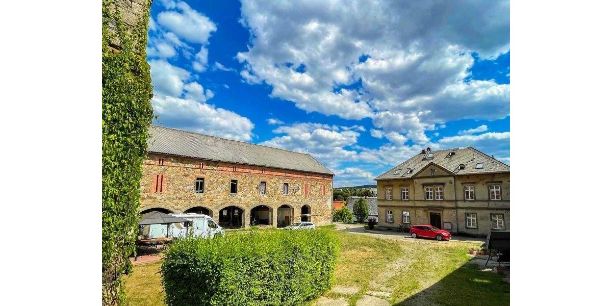 Bauernhaus, Landhaus Neustadt Polenz - 8 Zimmer, 328 m&sup2;, 280.000&euro; | Angebot:24577346