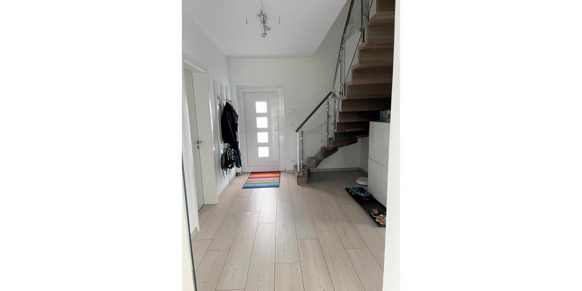 Einfamilienhaus Teltow - 6 Zimmer, 141 m&sup2;, 2.700&euro; | Angebot:26672248