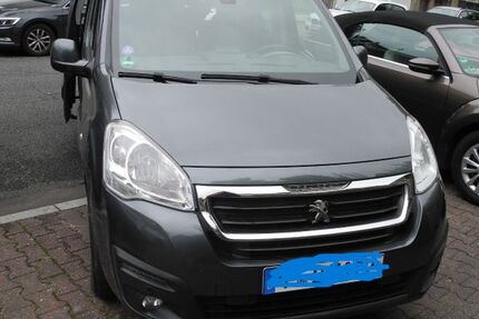 Peugeot Partner 140.545 km 4.900 &euro; Frankfurt Bonames 60437