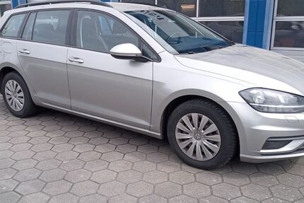 VW Golf 248.000 km 8.995 &euro; Schwerin 19061
